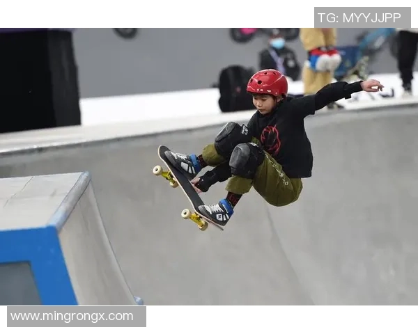 重庆滑板队在世界攀岩锦标赛中的战术表现与未来发展展望 重庆滑板队在世界攀岩锦标赛中的战术表现与未来发展展望