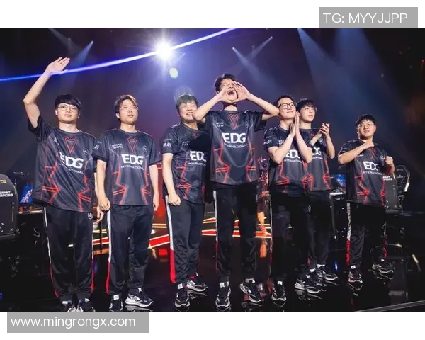 赛后分析:EDG与JDG在团队协作中的精彩表现与战术思考 赛后分析:EDG与JDG在团队协作中的精彩表现与战术思考