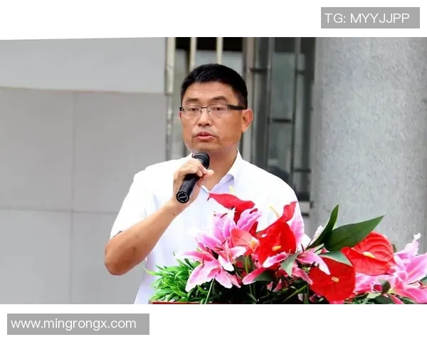 杨丽专访：从青涩少女到羽毛球冠军的奋斗与成长之路