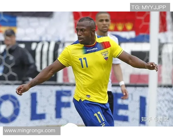 深圳羽毛球队在世界杯预选赛中的灵活性表现分析与点评 深圳羽毛球队在世界杯预选赛中的灵活性表现分析与点评